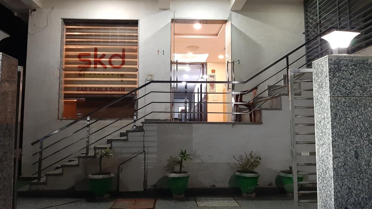 Hotel Sar Kamla Dham Skd Vrindavan Fully Vaccinated Staff Ngoại thất bức ảnh