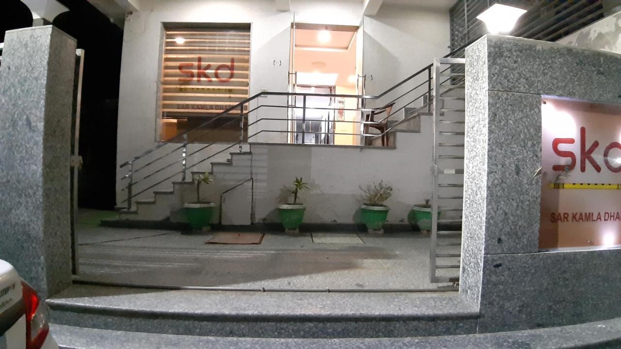 Hotel Sar Kamla Dham Skd Vrindavan Fully Vaccinated Staff Ngoại thất bức ảnh