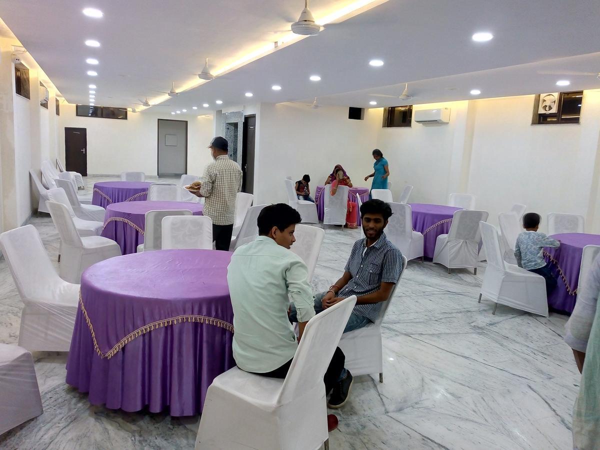 Hotel Sar Kamla Dham Skd Vrindavan Fully Vaccinated Staff Ngoại thất bức ảnh
