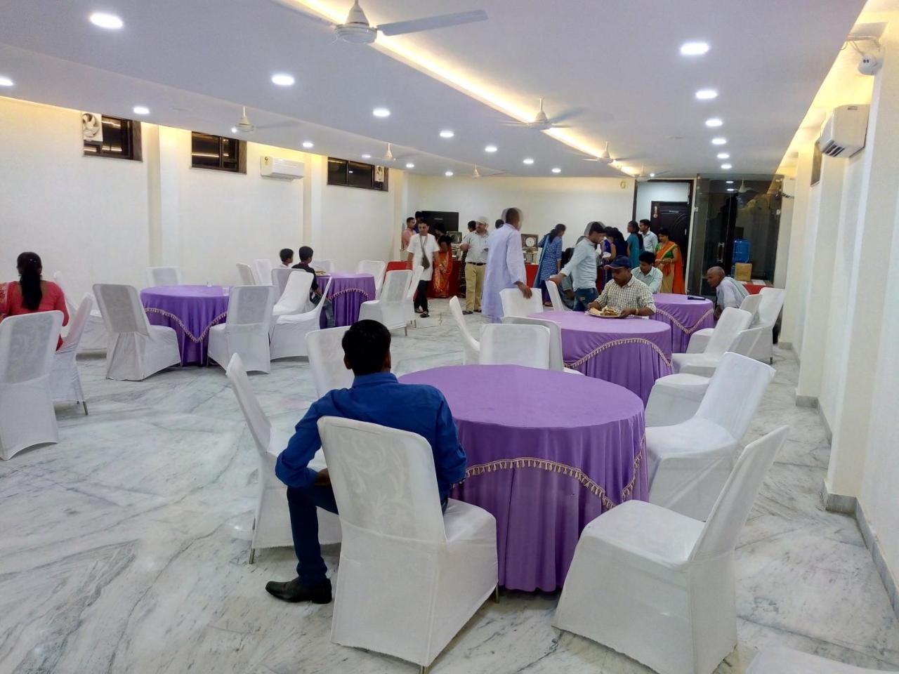 Hotel Sar Kamla Dham Skd Vrindavan Fully Vaccinated Staff Ngoại thất bức ảnh